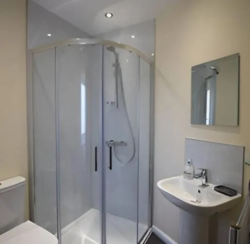 Space For 9 With Riverside Views * Йорк